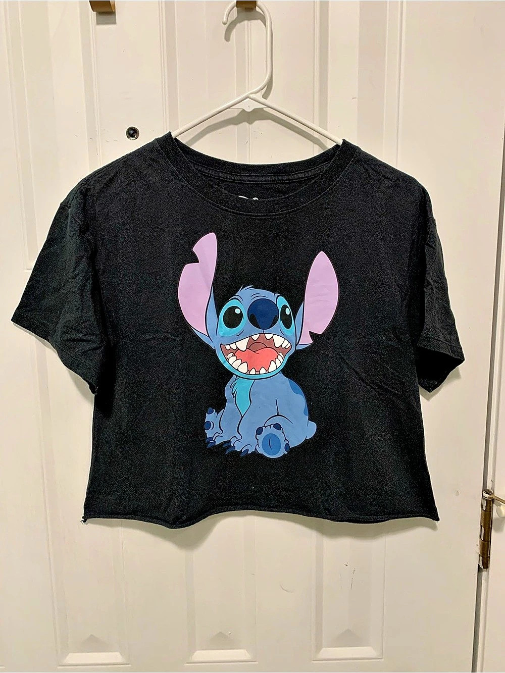 Disney Stitch Graphic Cropped Tee Black & Blue Medium